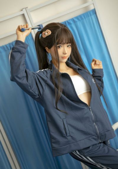 小姨子完整版_十万网红美女美酱